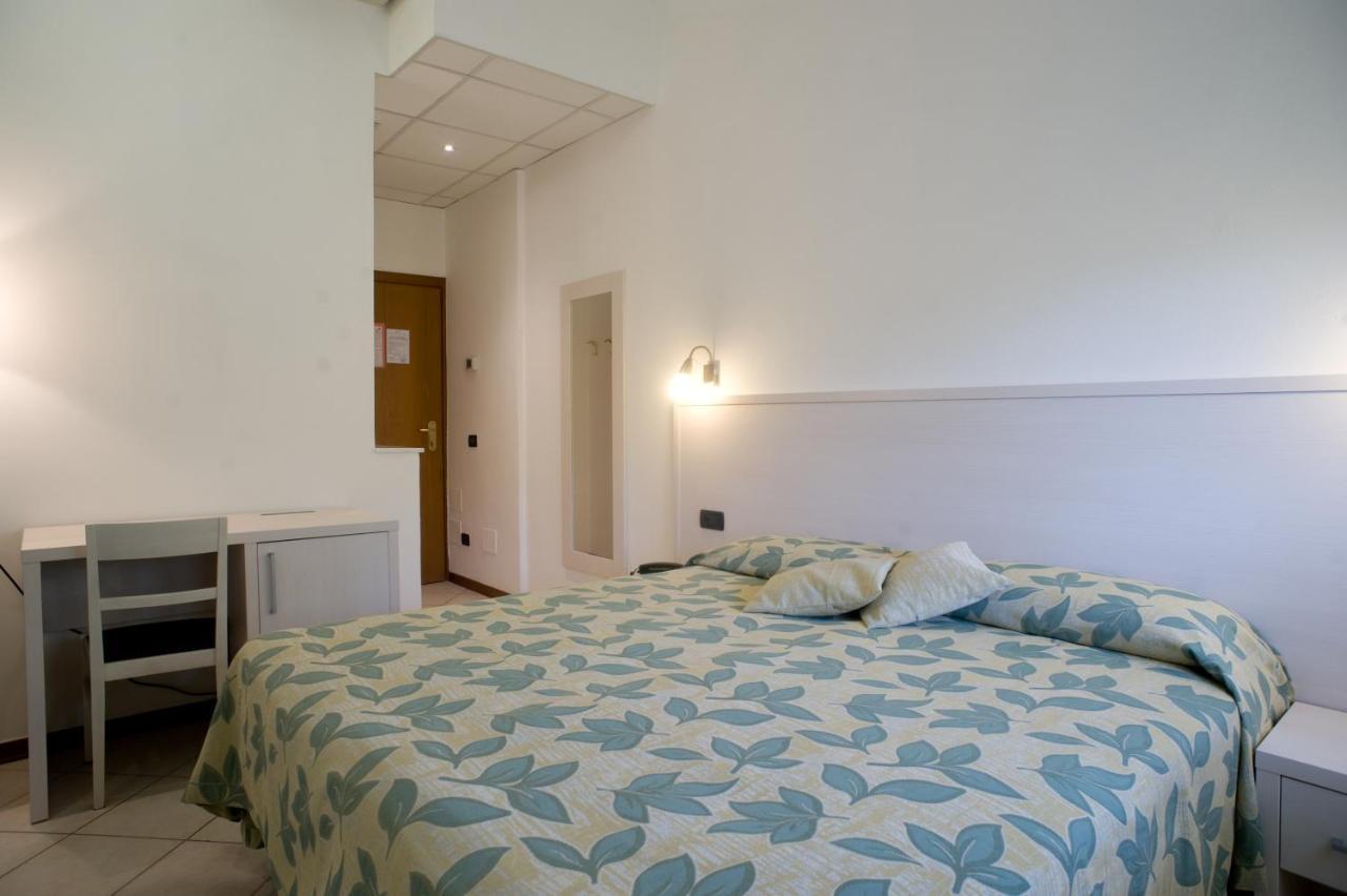 Hotel Vittoria Βιαρέτζιο Εξωτερικό φωτογραφία