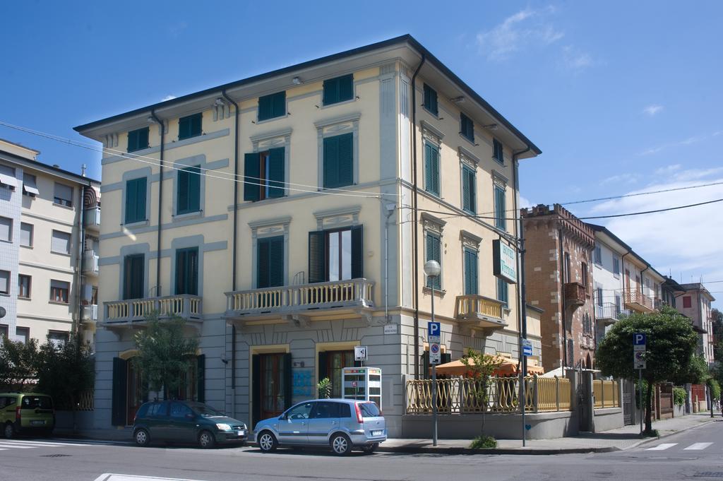 Hotel Vittoria Βιαρέτζιο Εξωτερικό φωτογραφία