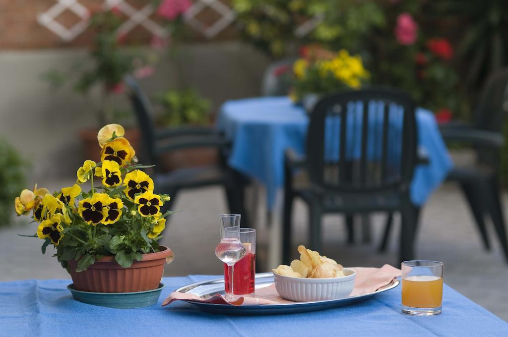 Hotel Vittoria Βιαρέτζιο Εξωτερικό φωτογραφία