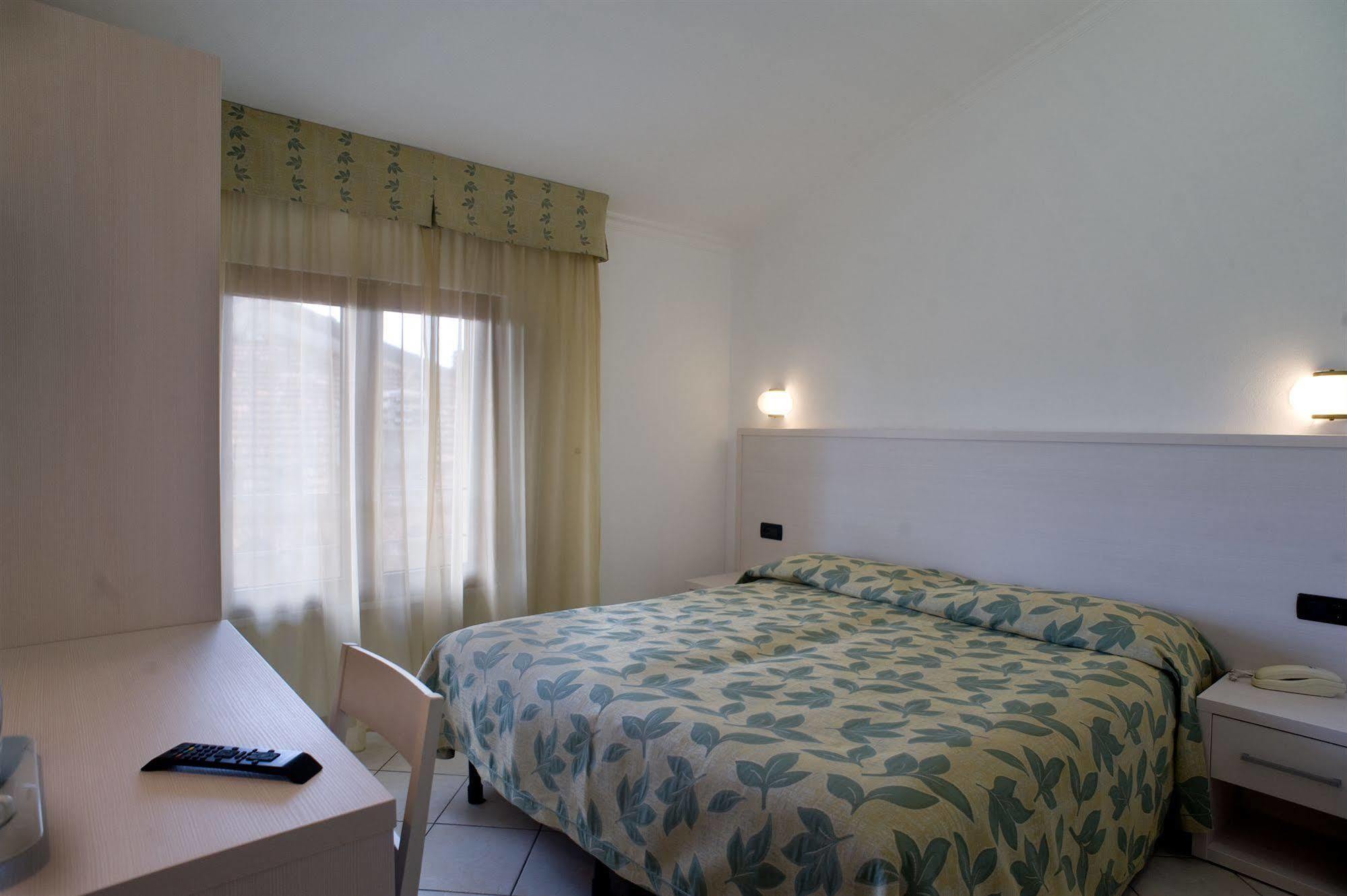 Hotel Vittoria Βιαρέτζιο Εξωτερικό φωτογραφία