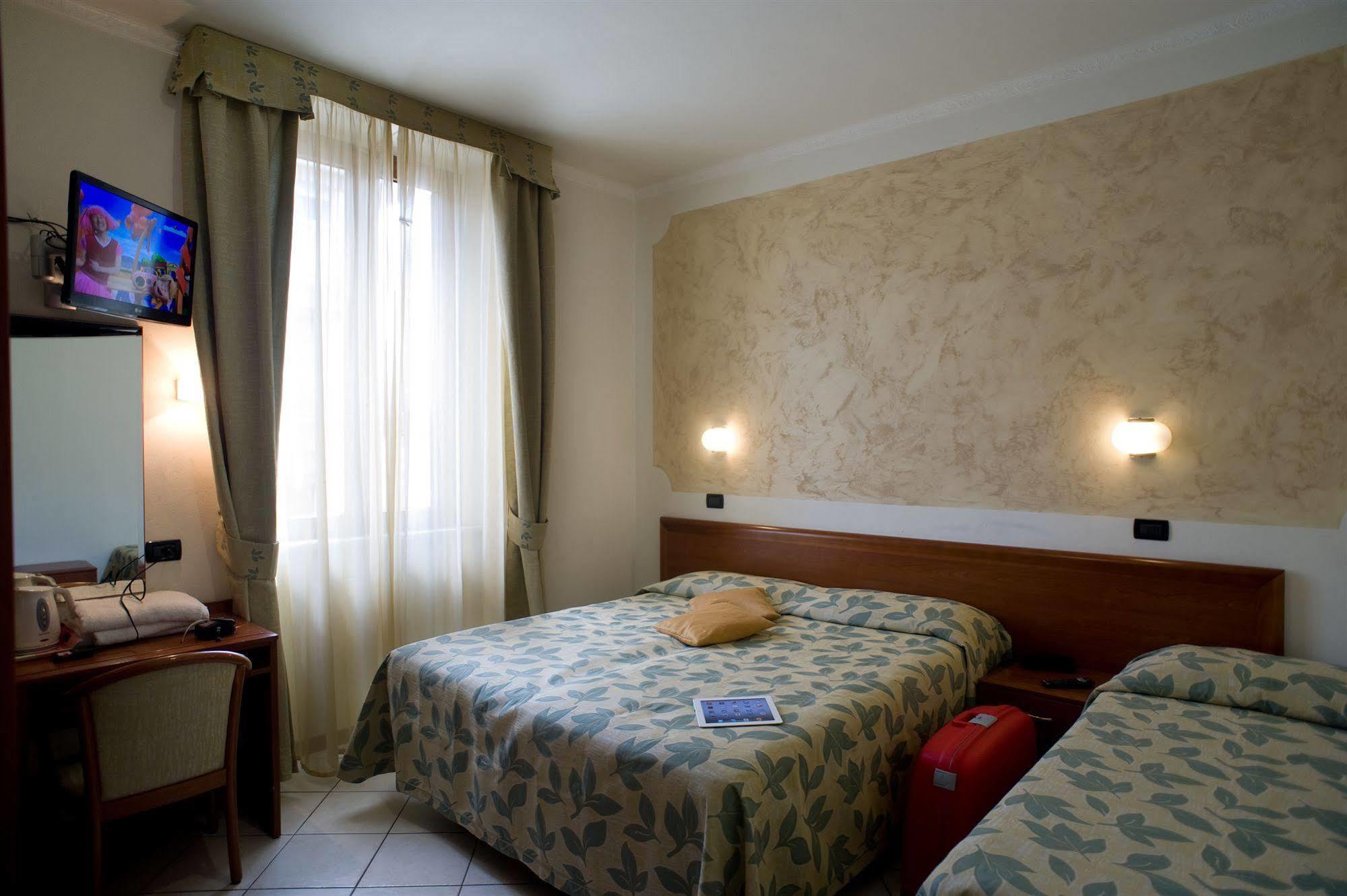 Hotel Vittoria Βιαρέτζιο Εξωτερικό φωτογραφία